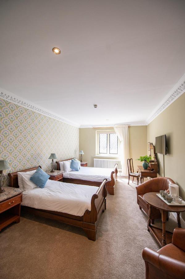Miskin Manor Hotel Генсол Екстер'єр фото