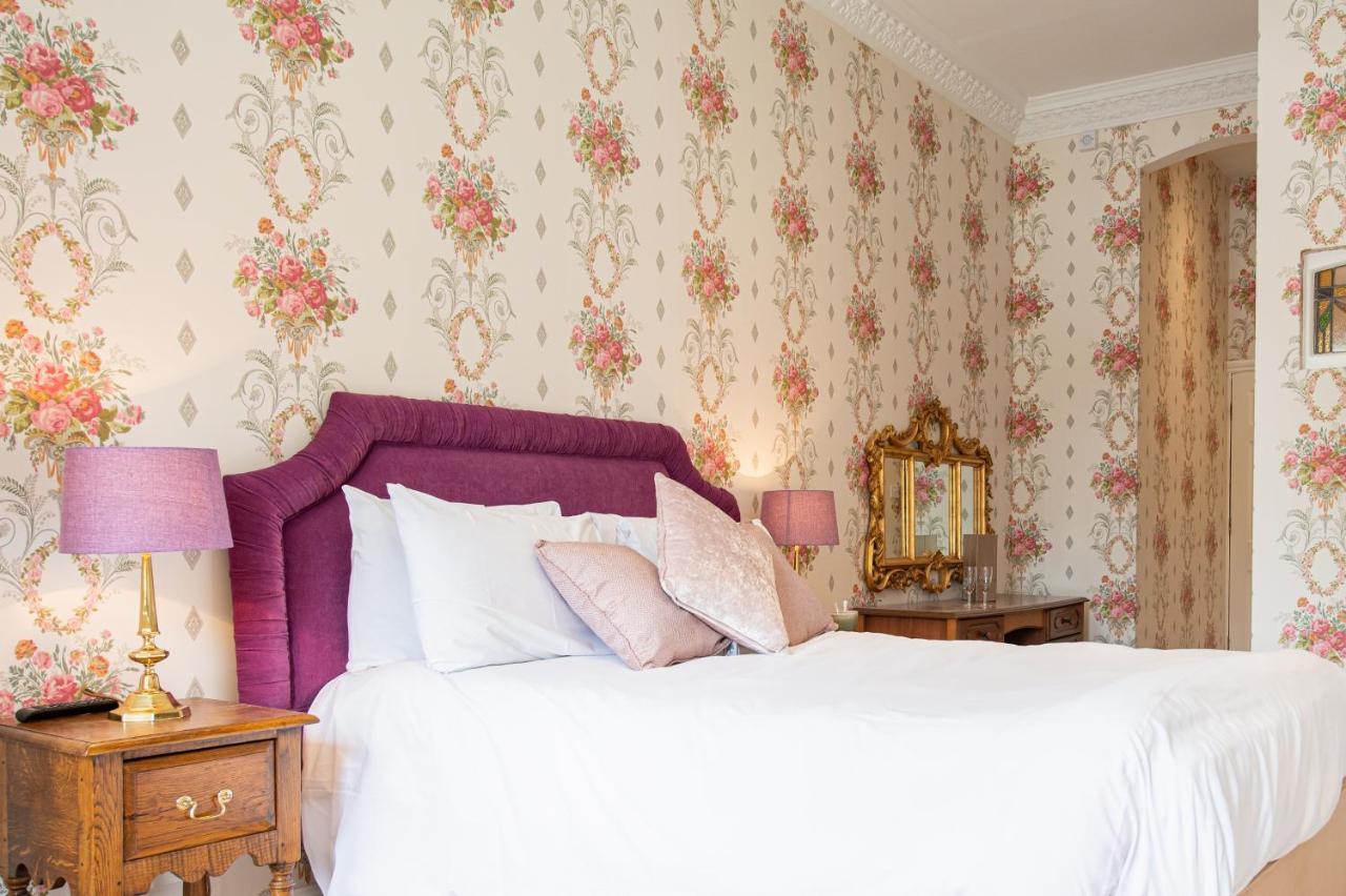 Miskin Manor Hotel Генсол Екстер'єр фото