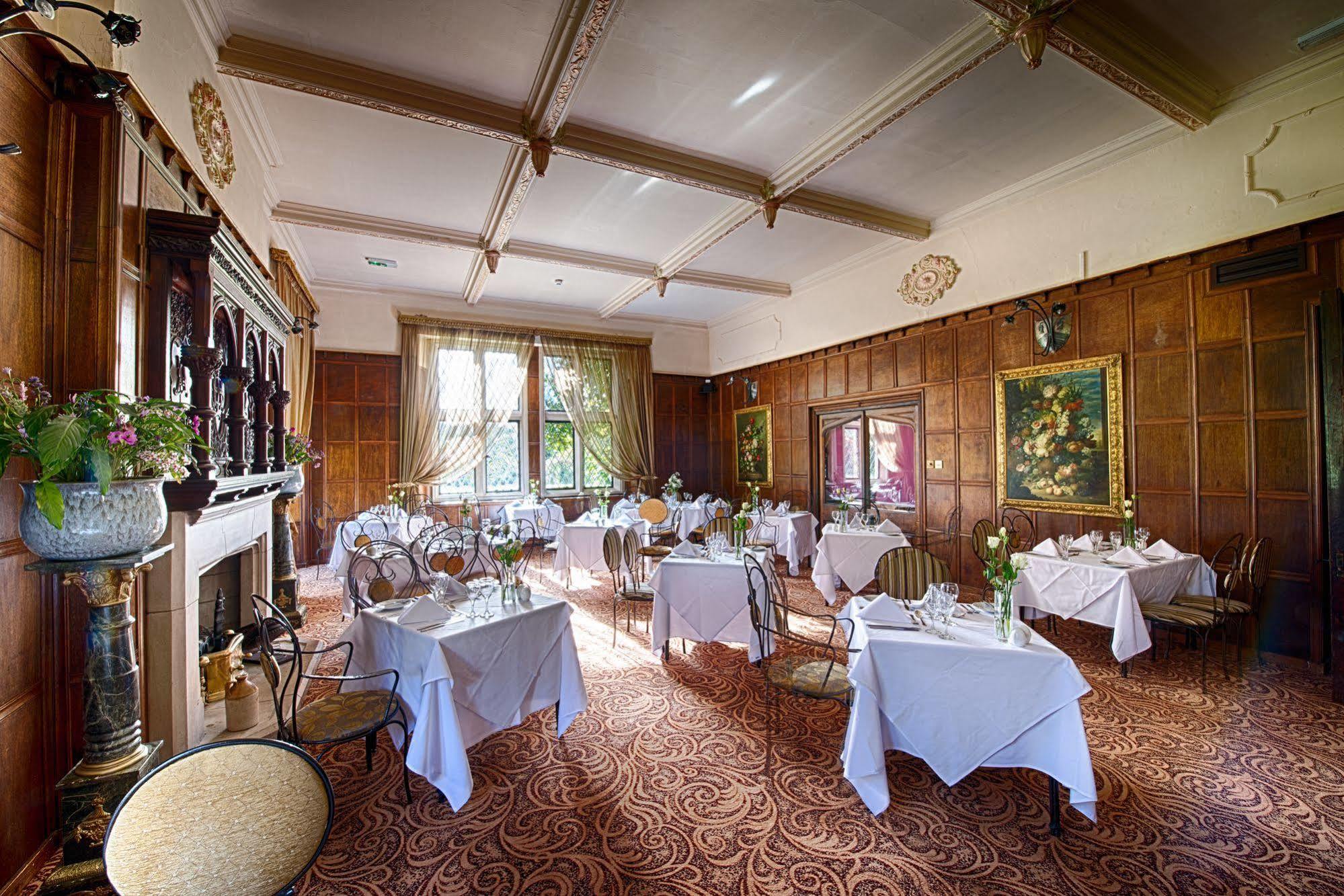 Miskin Manor Hotel Генсол Екстер'єр фото