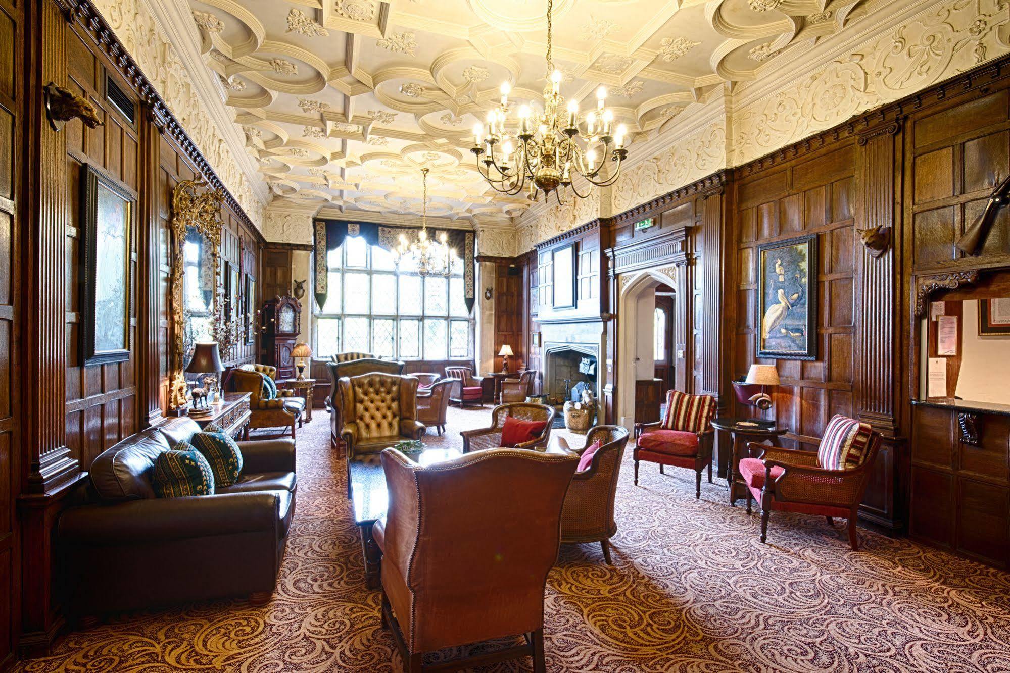 Miskin Manor Hotel Генсол Екстер'єр фото