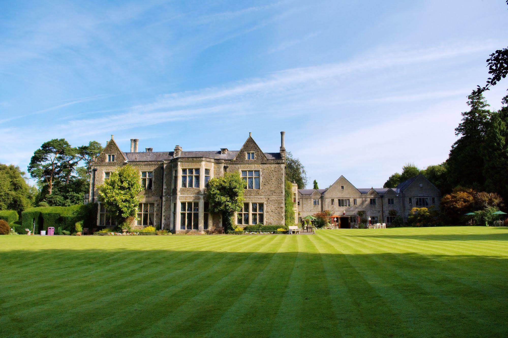 Miskin Manor Hotel Генсол Екстер'єр фото