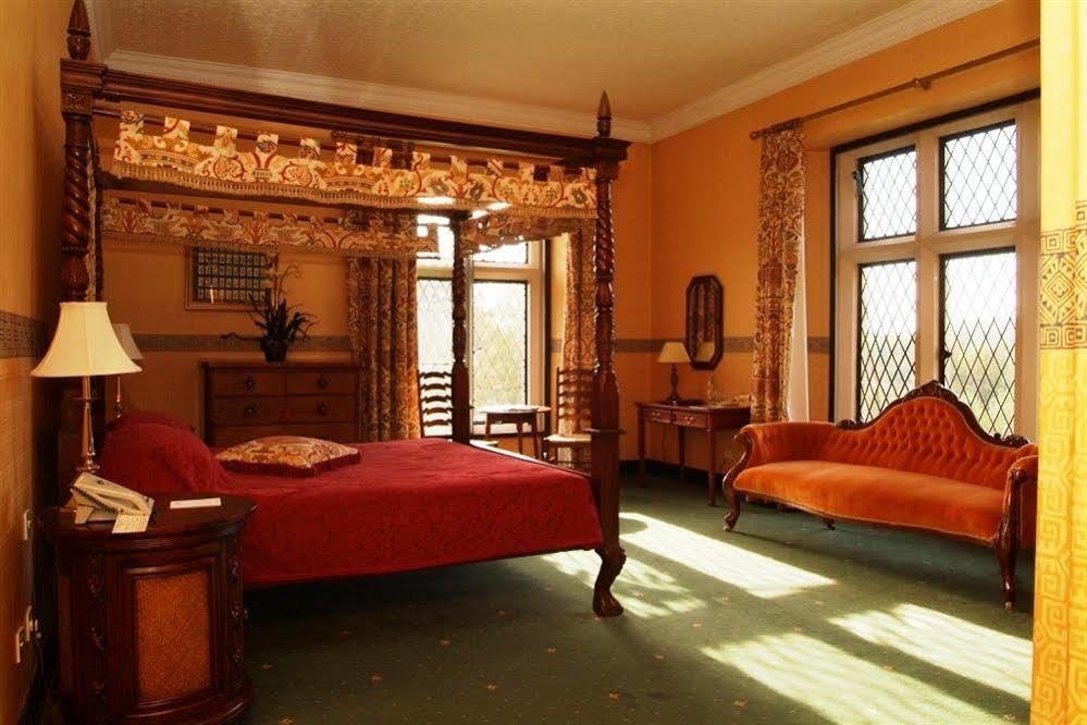 Miskin Manor Hotel Генсол Екстер'єр фото