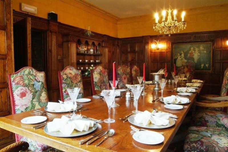 Miskin Manor Hotel Генсол Екстер'єр фото